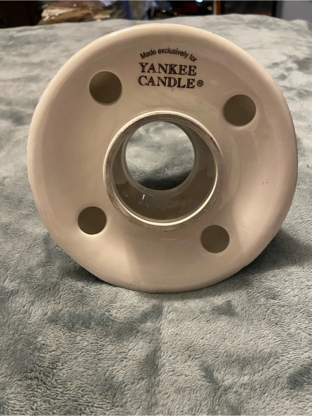 Yankee Candle Warm Hearts Ceramic Candle Holder - Cream, Green, Red